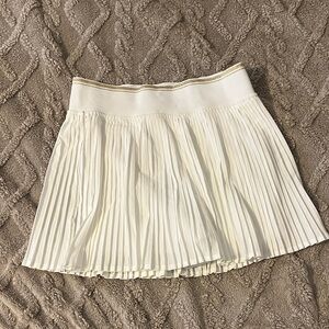 Lululemon White Pleated tennis Skirt